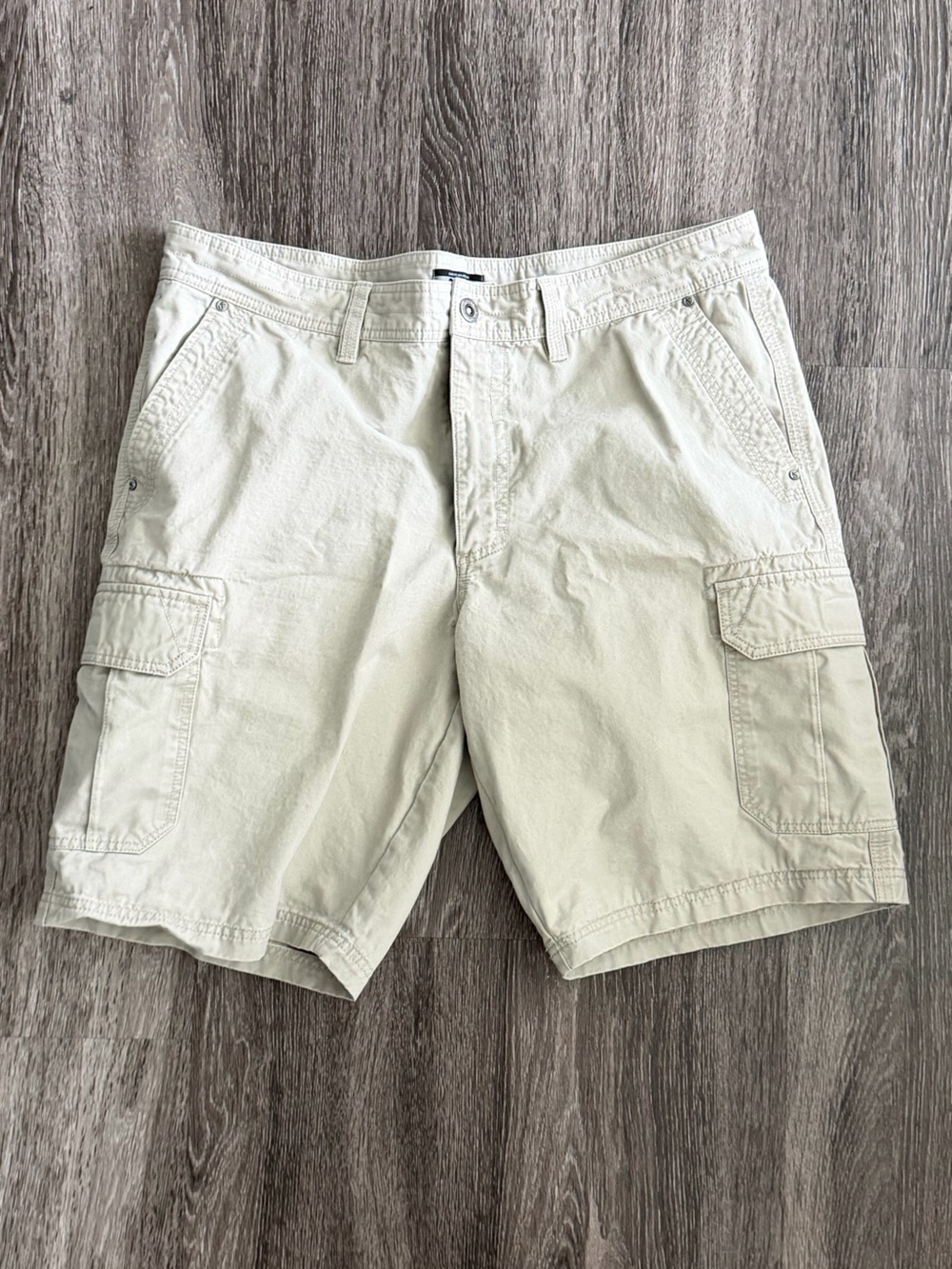 Gander Mountain Men's Cargo Shorts in Light Tan